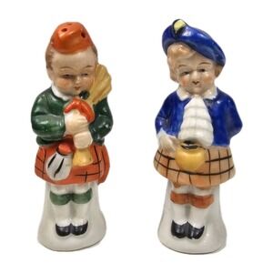 Scottish Boy Girl Bagpipes‎ Basket Figurine VTG Salt Pepper Shakers Japan Whimsy